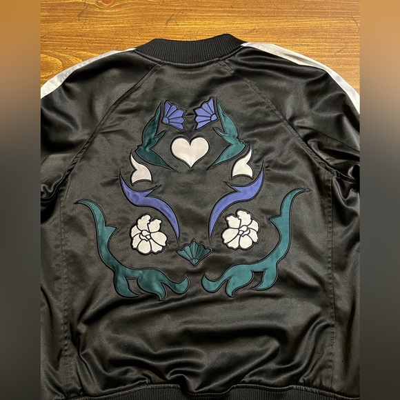 Guess Bomber Jacket - Picture 2 of 7